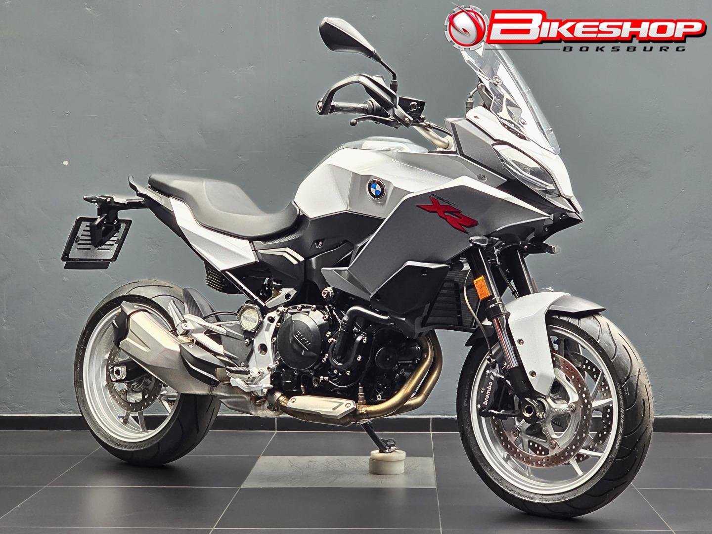 BMW F900 XR