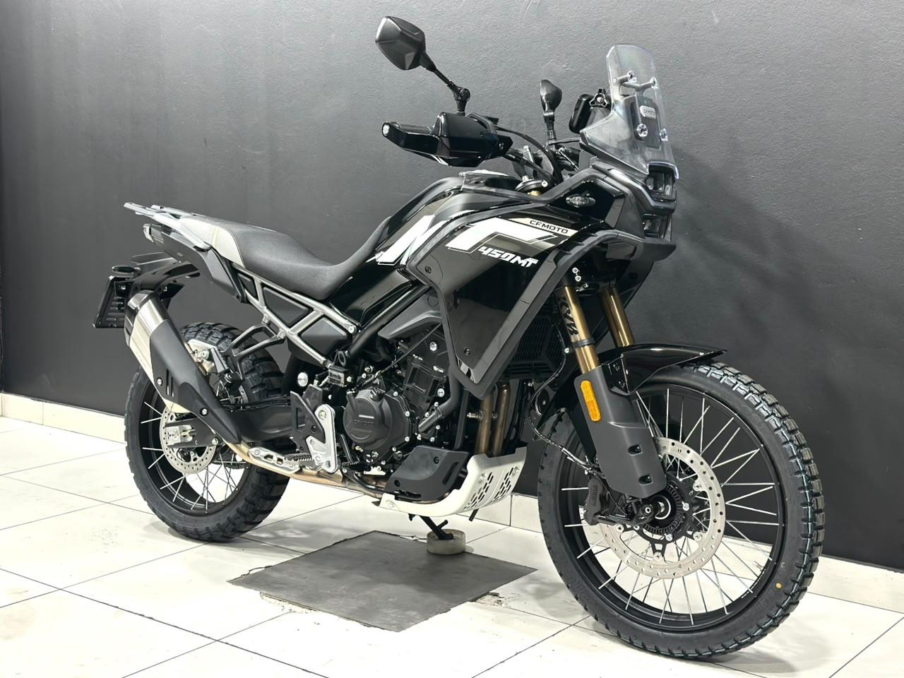 CFMOTO 450MT