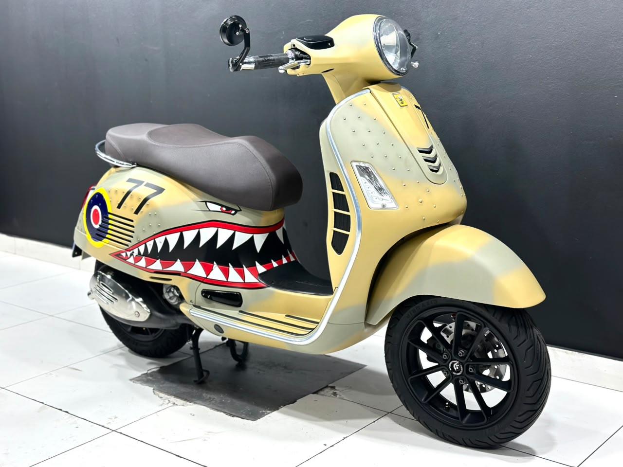 Vespa GTS 300