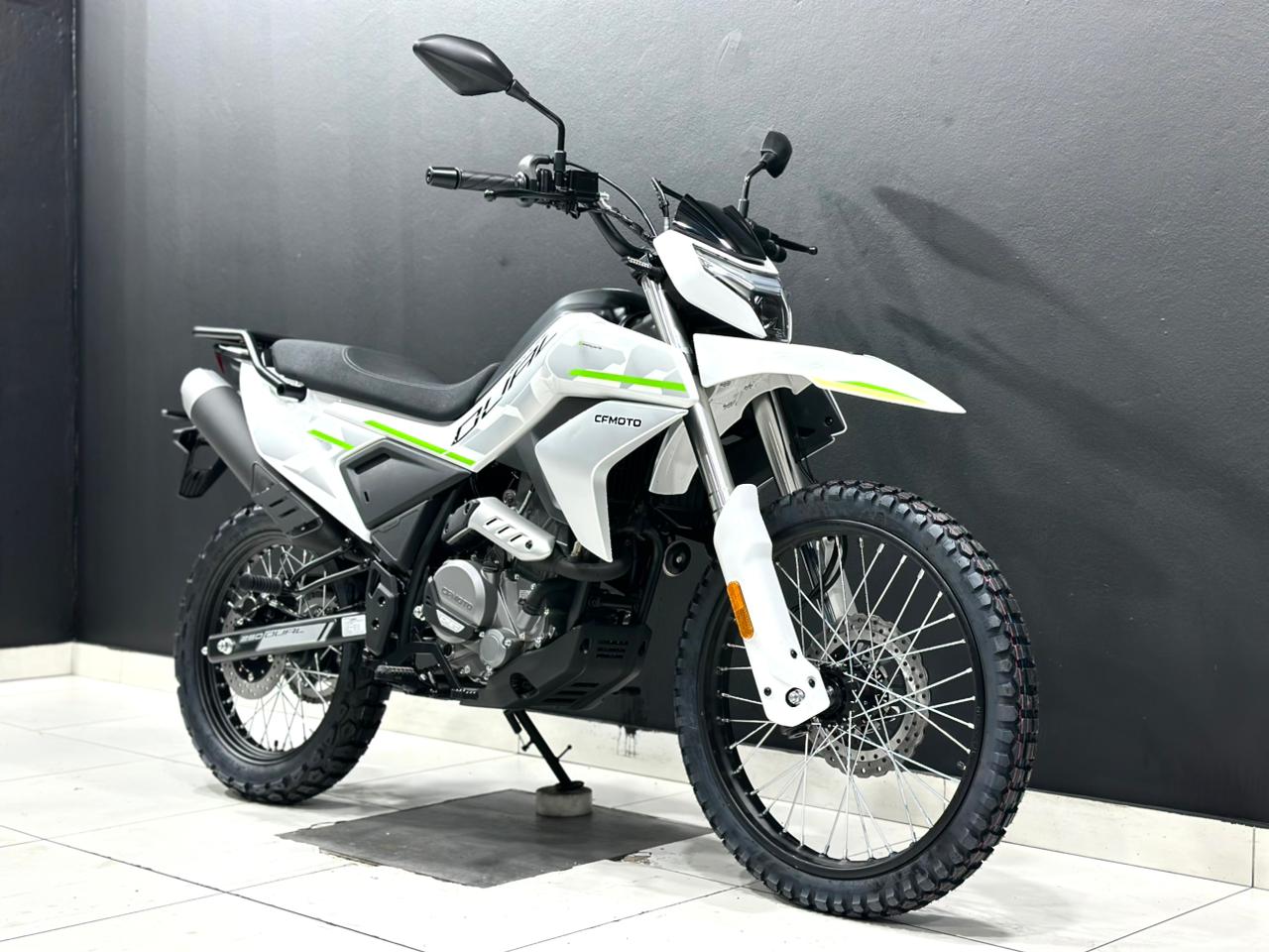 CFMoto Dual 250