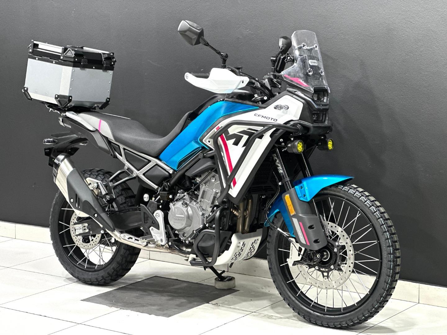 CFMOTO 450MT