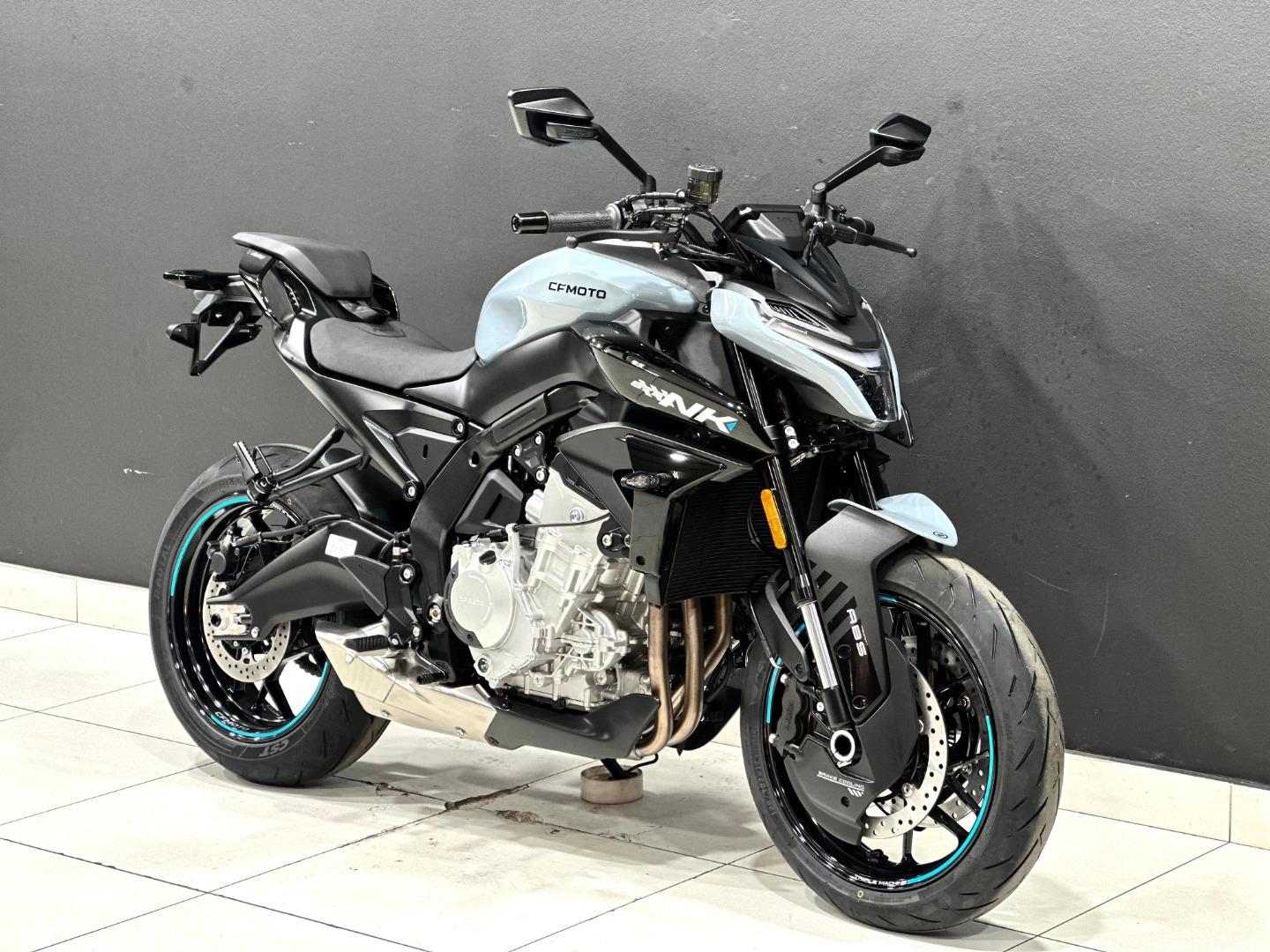CFMOTO 675 NK