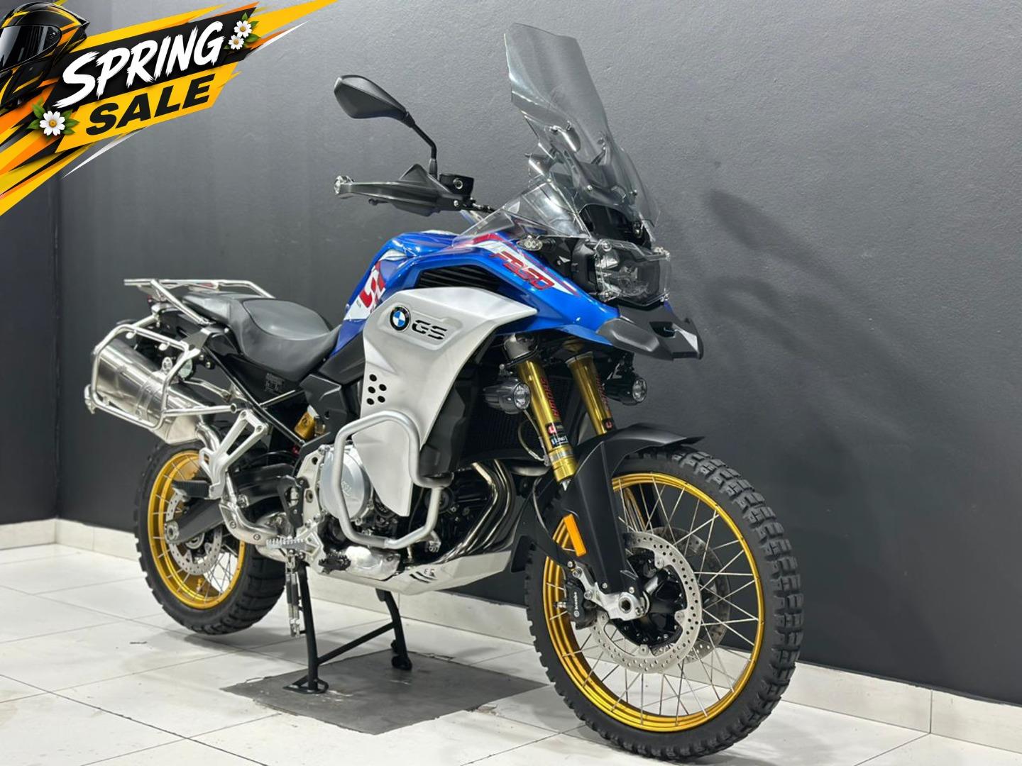 BMW F850