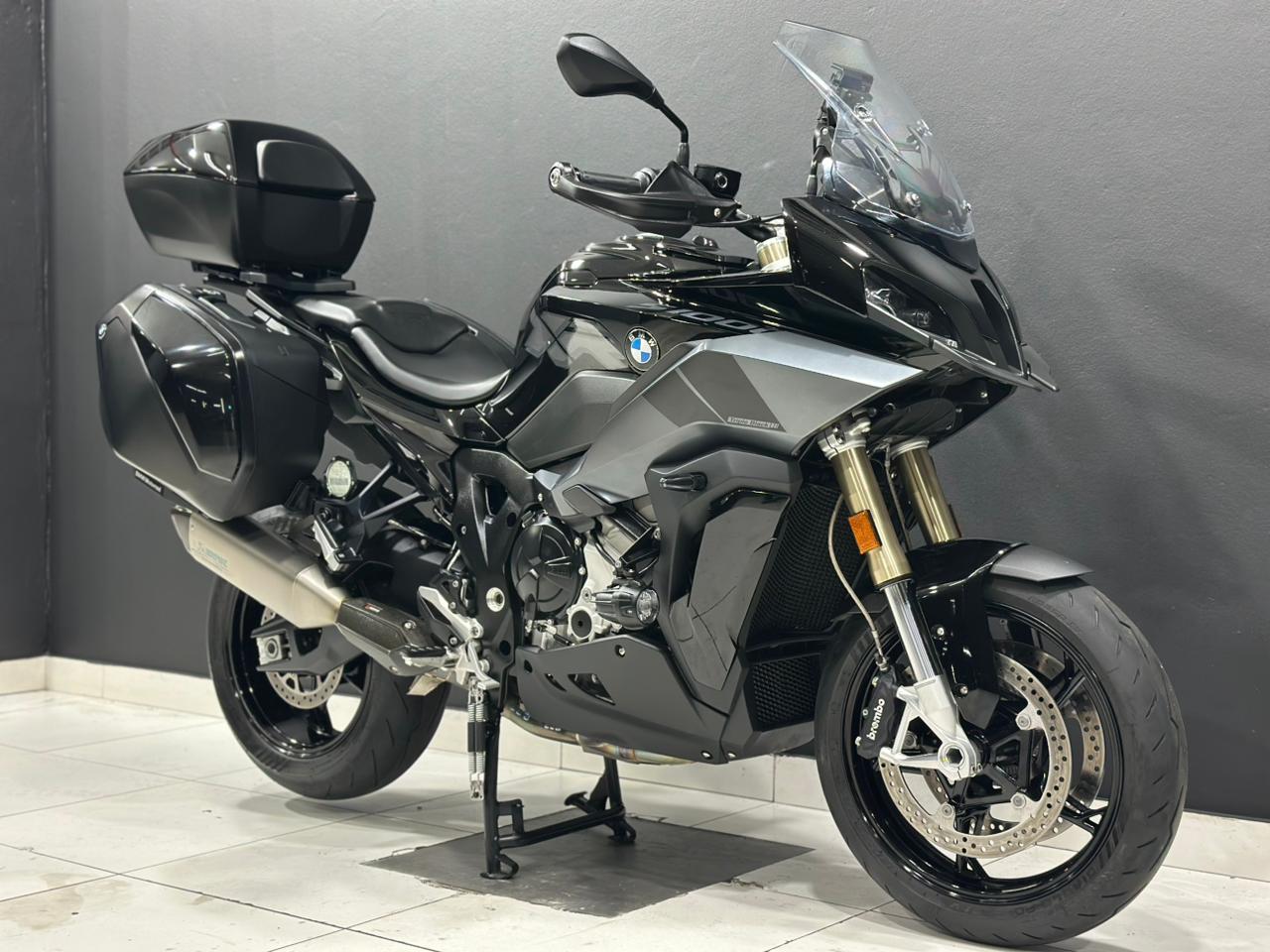 BMW S1000XR